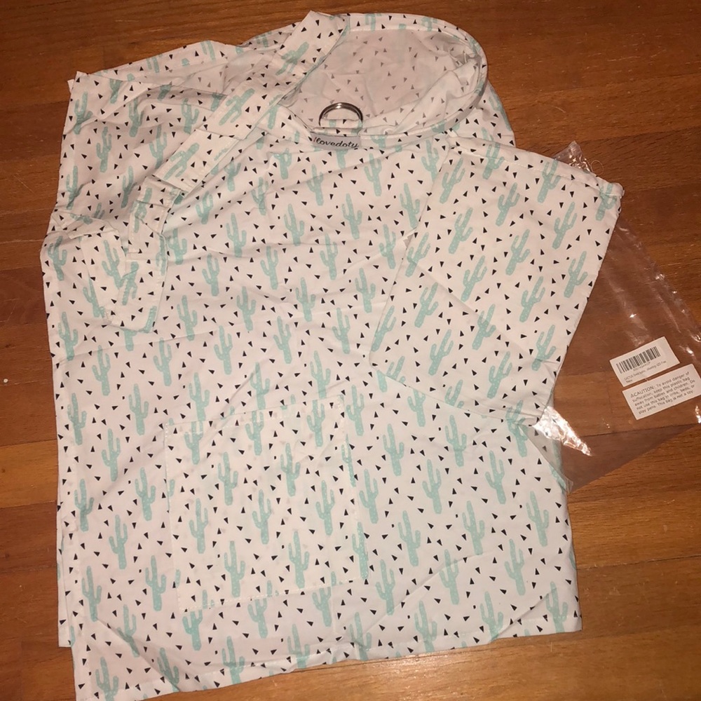 BRAND NEW CACTUS PRINT BREASTFEEDING COVER